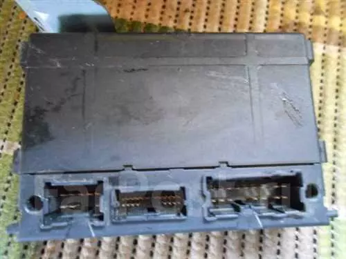 Подробная инструкция по замене переднего ступичного подшипника на Renault Duster 4x4 - пошаговые действия и необходимые инструменты