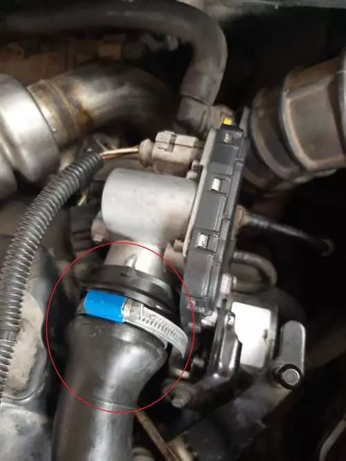 Как правильно провести регулировку клапанов на Ниссан Патфайндер Р51 и улучшить работу двигателя