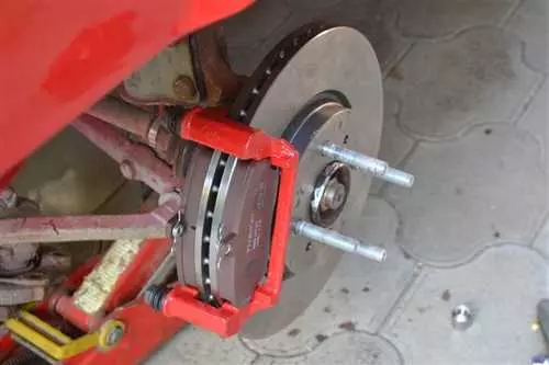 Как самостоятельно выполнить ремонт кнопки подогрева сидений на Mitsubishi Lancer 9