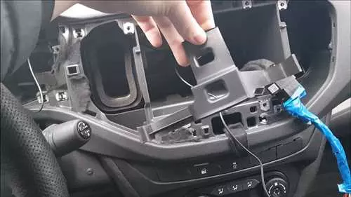 Как снять и установить плафон на Mitsubishi Lancer 9 - пошаговая инструкция с фото и видео