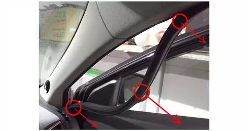 Как снять накладку стойки лобового стекла на автомобиле ВАЗ Приора