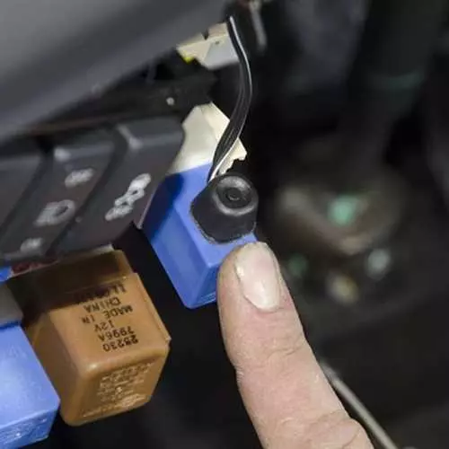 Как правильно менять масло в двигателе Subaru Forester - необходимая периодичность и особенности процедуры