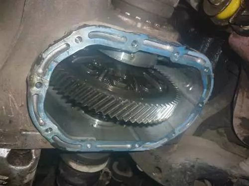 Как заменить цилиндр сцепления на автомобиле ГАЗ 31105 - пошаговая инструкция и полезные советы