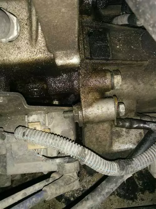 Как правильно заменить масло в двигателе ВАЗ 2112 с 8 клапанами - подробная инструкция