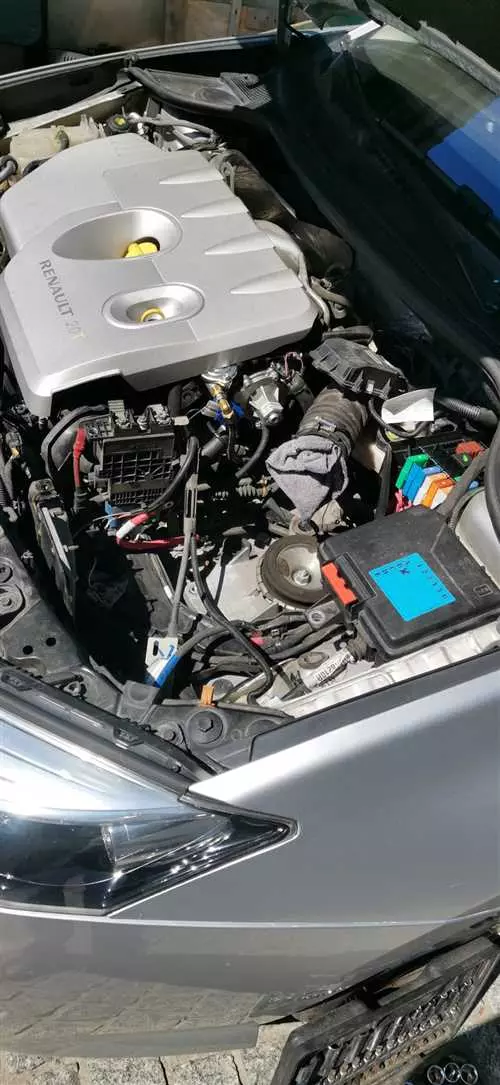 Как снять задний бампер Renault Laguna 1 - все необходимые шаги
