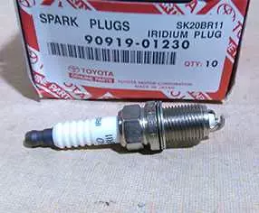 Когда лучше менять свечи зажигания на автомобиле Toyota Avensis