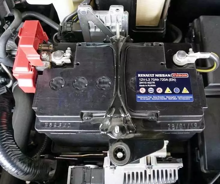 Можно ли снять аккумулятор с Nissan Qashqai, чтобы его зарядить - предостережения, инструкция и полезные советы