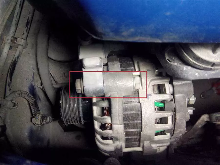 Как сбросить давление в топливной системе автомобиля ВАЗ 2107 с инжекторным двигателем