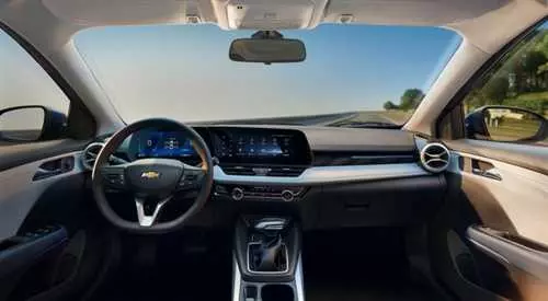 Обновлен седан Chevrolet Monza совсем другой салон, урезанная гамма, дешевле Весты