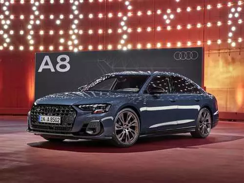 Обновленная Audi A8 - первые изображения вышли в свет!