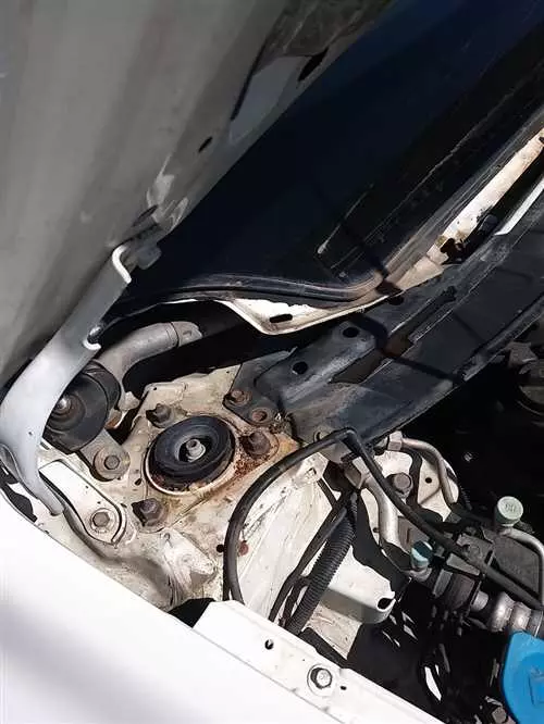Почему багажник с центрального замка Volkswagen Passat B5 не закрывается и как это исправить