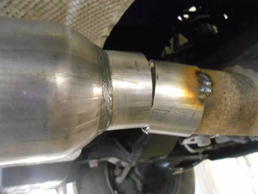 Пламегасител, увеличивающий эффективность работы двигателя на Renault Sandero - новая альтернатива катализатору