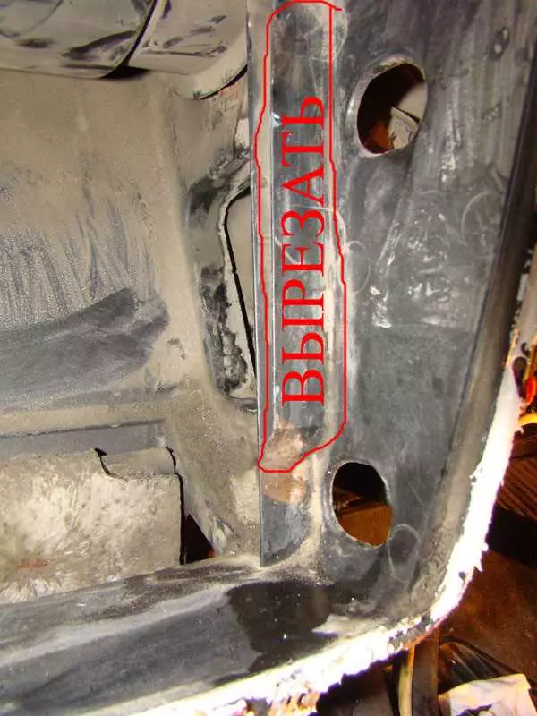 Обзор основных этапов и нюансов замены радиатора отопления в автомобиле ГАЗ 2705